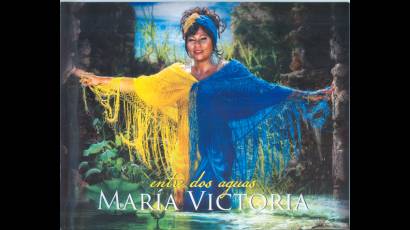 María Victoria entre dos aguas