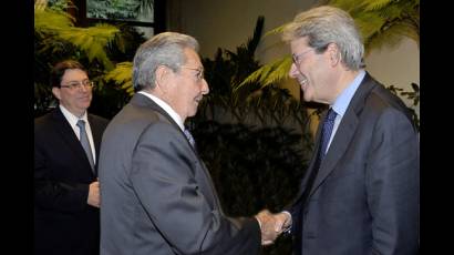 Raúl Castro y Paolo Gentiloni