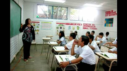 Economía cubana recibió de la Educación Superior más de 30 millones de CUC