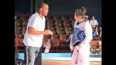 Nelson Sáenz Miller y Jade Jones