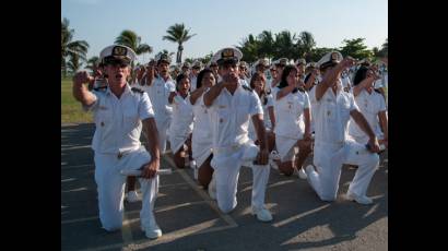 Graduación de oficiale de la Marina