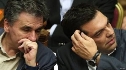Acuerdo con acreedores sacude a Gobierno griego
