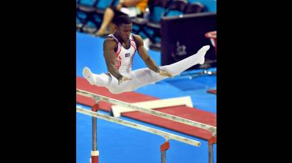 La gloria y el grano de maíz