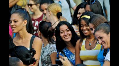 Cuba prioriza atención a mujeres y adolescentes en situaciones de desastres