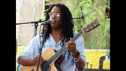 Raúl Torres invitado especial de Jornada de la Canción Política en Guantánamo