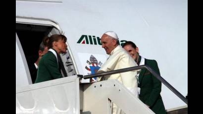 Papa Francisco rumbo a la capital cubana