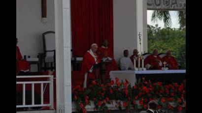 Papa Francisco durante la misa celebrada en Holguín