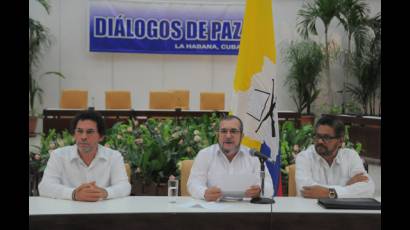 A mirar hacia adelante, a acordar sobre el futuro de nuestra patria y dejar de confrontar por el pasado