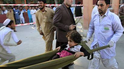 Sismo en Afganistán deja una centena de muertos en Pakistán