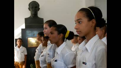 X Congreso de la Unión de Jóvenes Comunistas 