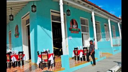 Bodegón El León de Oriente