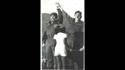 Fidel y Raúl rememoran el encuentro en Cinco Palmas, 30 años después.