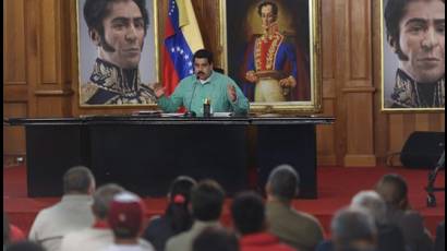 Presenta Maduro nuevo Gabinete y plan económico