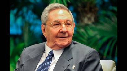 Efectuará presidente cubano Raúl Castro vista a Francia a inicios de febrero