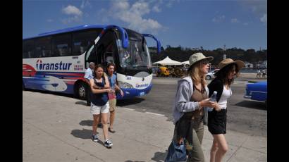 Turistas en Cuba