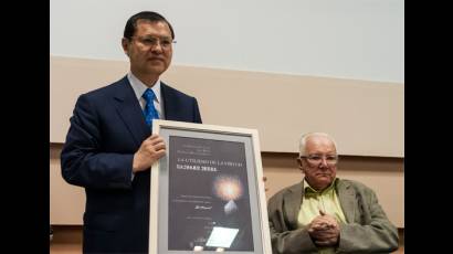 Daisaku Ikeda recibe reconocimiento de la Sociedad Cultural José Martí