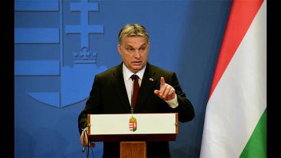 El primer ministro húngaro  Viktor Orban defiende un polémico referendo en su país