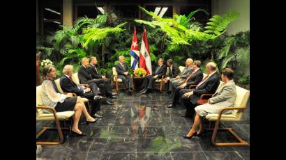 Raúl Castro Ruz recibe a Heinz Fischer
