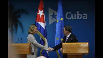 Federica Mogherini y Bruno Rodríguez