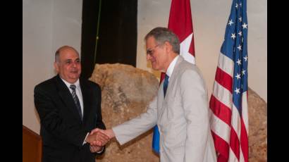 Cuba y EE.UU. firman memorando sobre cooperación en hidrografía y geodesia