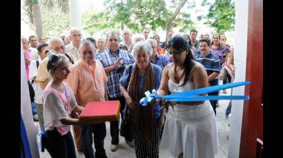 Inauguran Sala de historia de la UJC