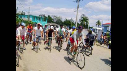 Bicicletada llega a Girón