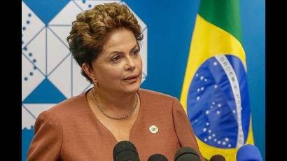 organizaciones cívicas cierran filas en apoyo a Dilma Rousseff