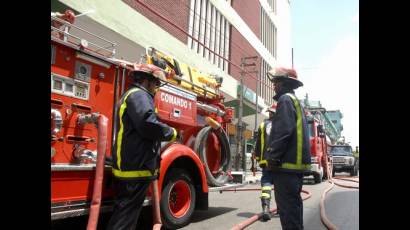 Equipo de bomberos