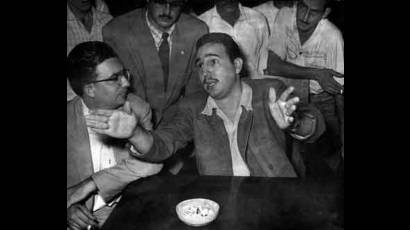 Conferencia de prensa de Fidel