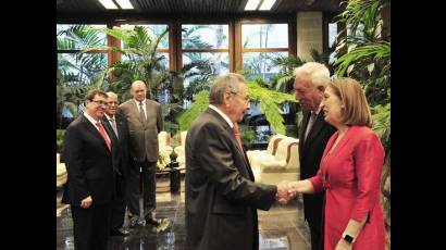 Recibió Raúl al Ministro de Asuntos Exteriores y de Cooperación del Reino de España