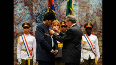 Orden José Martí a Evo Morales