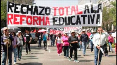 Crecen las movilizaciones contra reforma educativa en México