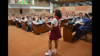 Cuba: Asamblea Nacional Pioneril