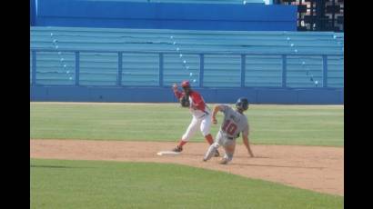 Los universitarios estadounidenses ganaron el duelo bilateral contra la selección nacional cubana