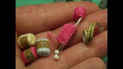 Bolas de estambre en miniatura