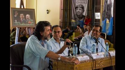 Abel Prieto y Adán Chávez (derecha) narraron sus primeros encuentros con Fidel