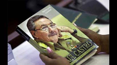 Raúl Castro: un hombre en Revolución