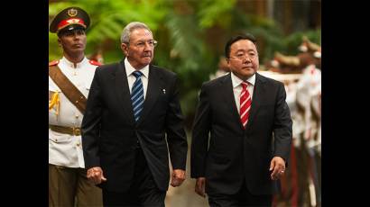 Visita oficial del Presidente de Mongolia