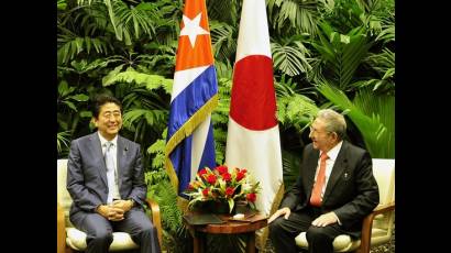 Shinzo Abe, Primer Ministro de Japón, se encuentra en Cuba en visita oficial