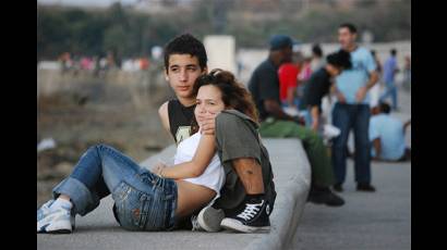 Adolescentes cubanos