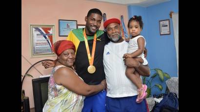 La familia ha significado para Ernesto Blanco la razón de todos sus triunfos