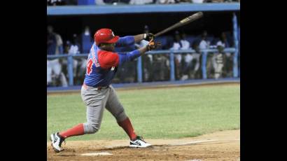 El domingo regresó Alfredo Despaigne a la alineación de los granmenses