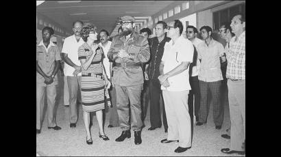 Fidel inaugura el Censa