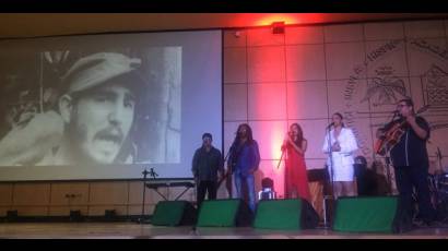 Durante el encuentro se escuchó la canción Cabalgando con Fidel, de Raúl Torres