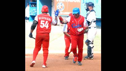 Bateadores Cepeda y Despaigne