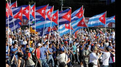 Jóvenes cubanos