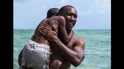 Mahershala Ali recibió el premio al mejor actor secundario por Moonlight