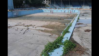 Estadio universitario Comandante Juan Abrantes