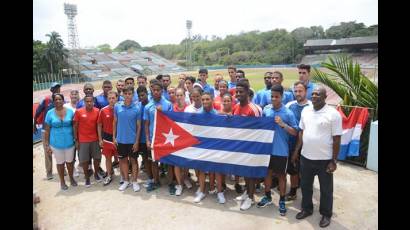 A los jóvenes futbolistas cubanos les esperan eventos de dura porfía.