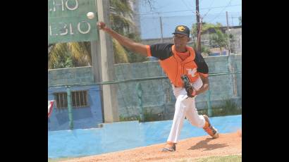 El villaclareño Javier Mirabal llegó a su tercera victoria.